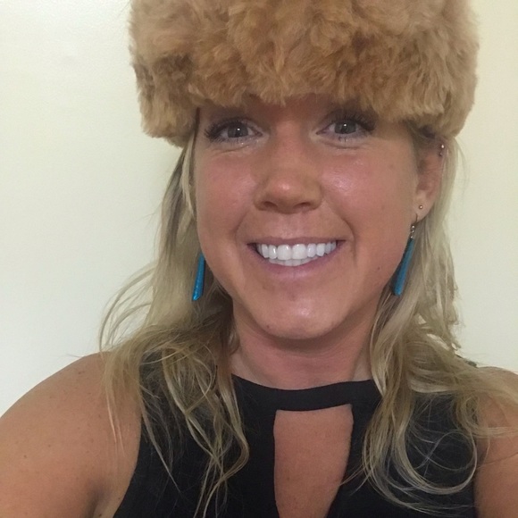 Meet your Posher, DP - Picture 1 of 1